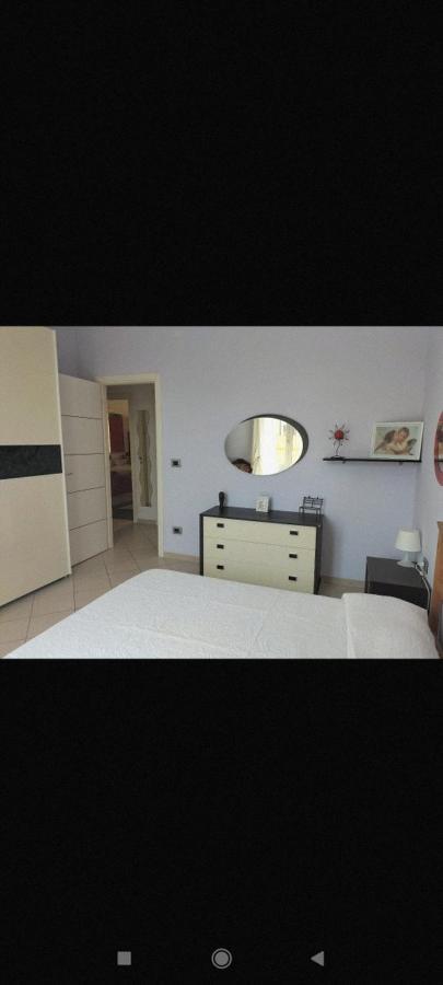 Bed And Breakfast Da Nonna Ezia อัลเบงกา ภายนอก รูปภาพ