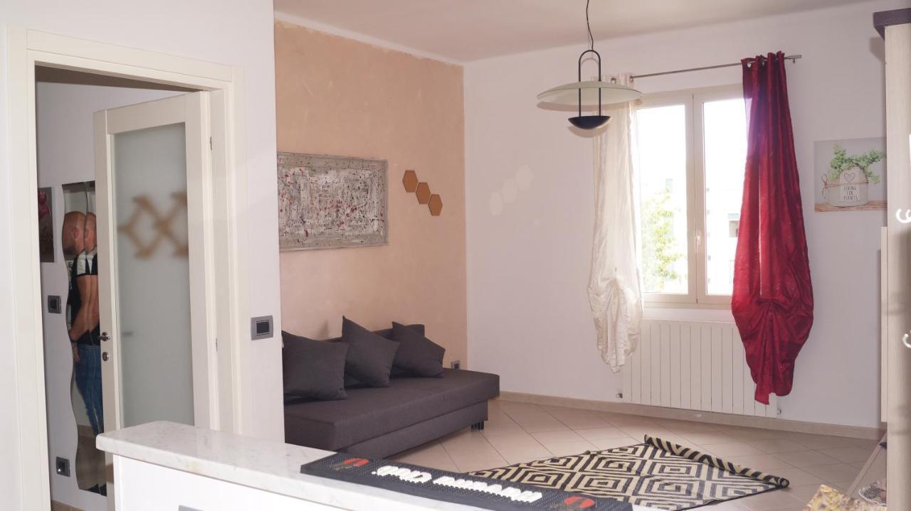 Bed And Breakfast Da Nonna Ezia อัลเบงกา ภายนอก รูปภาพ